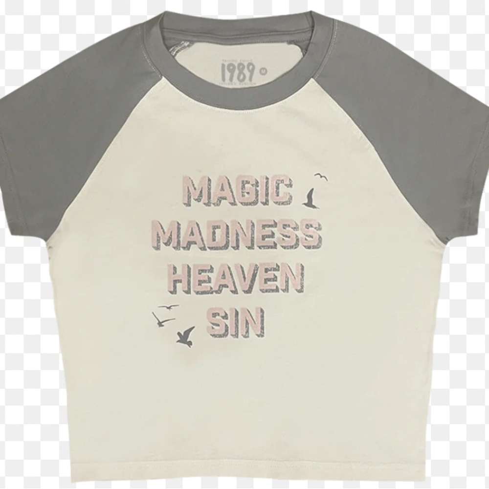 Taylor Swift Womens 1989 Blank Space Magic Madness Heaven Sin Baby Tee Size L